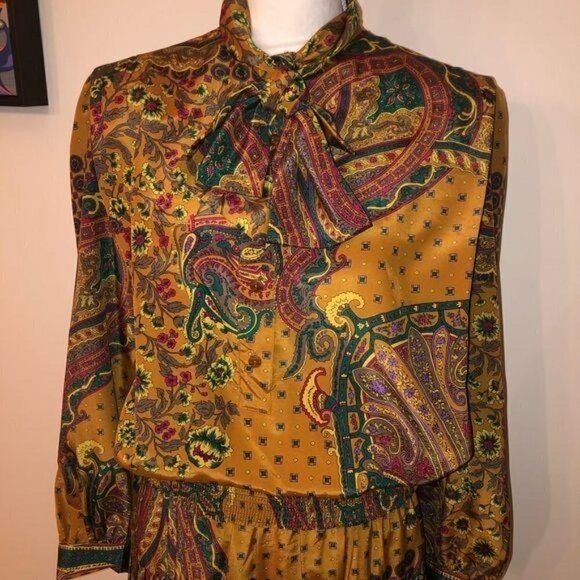 Schrader Sport Custom Casual Skirt Top Set Size 8 Gold Green Paisley Elastic Bow - Picture 14 of 14